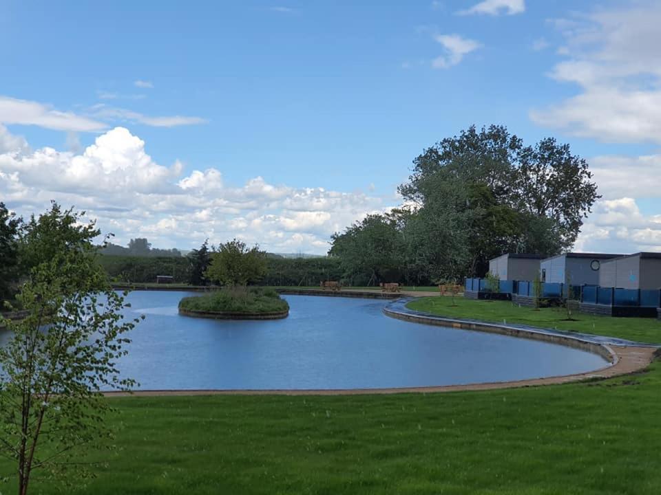 Mill Rythe Coastal Village Selsmore ภายนอก รูปภาพ